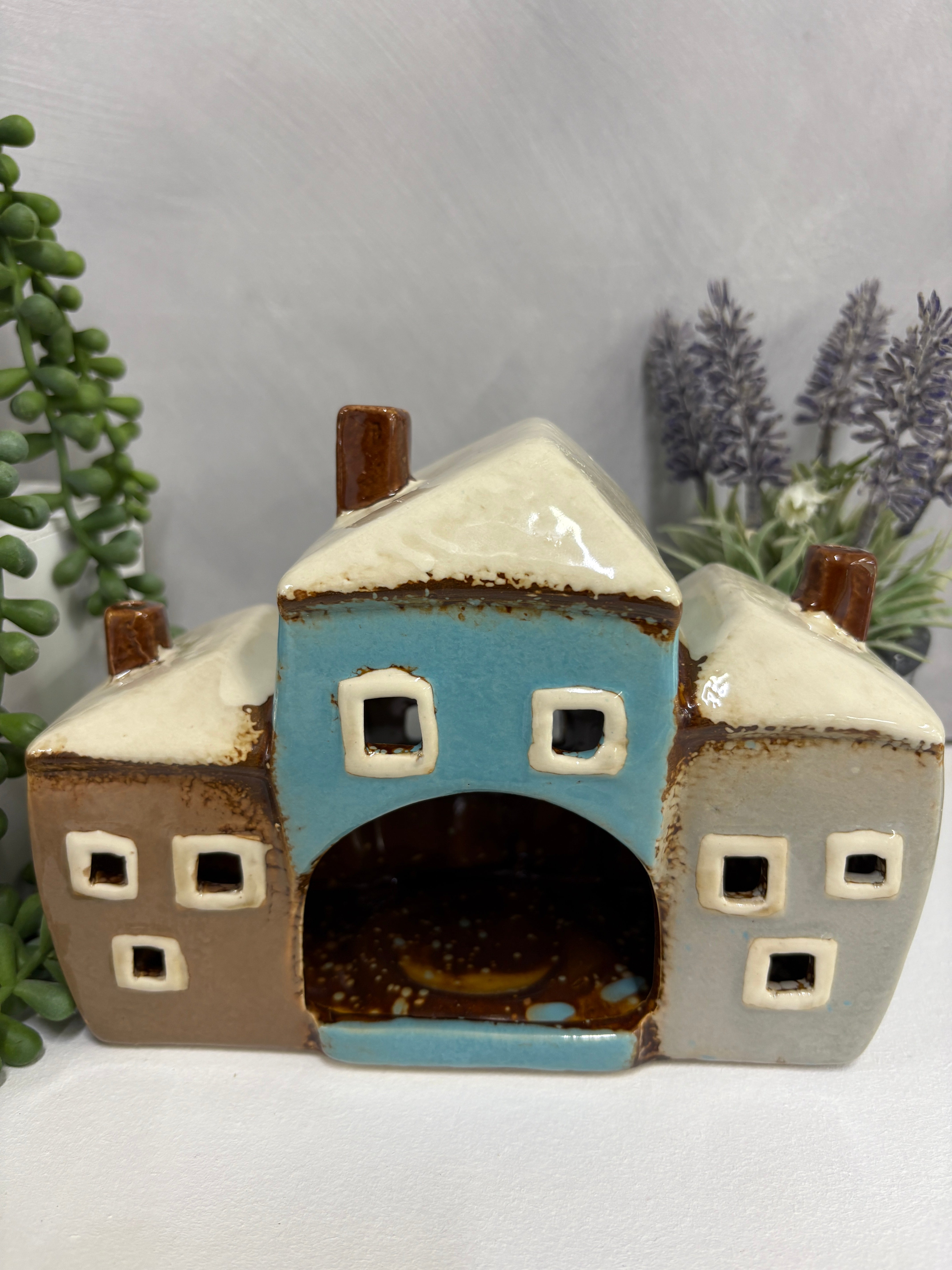 Village Pottery 3 Garden Houses