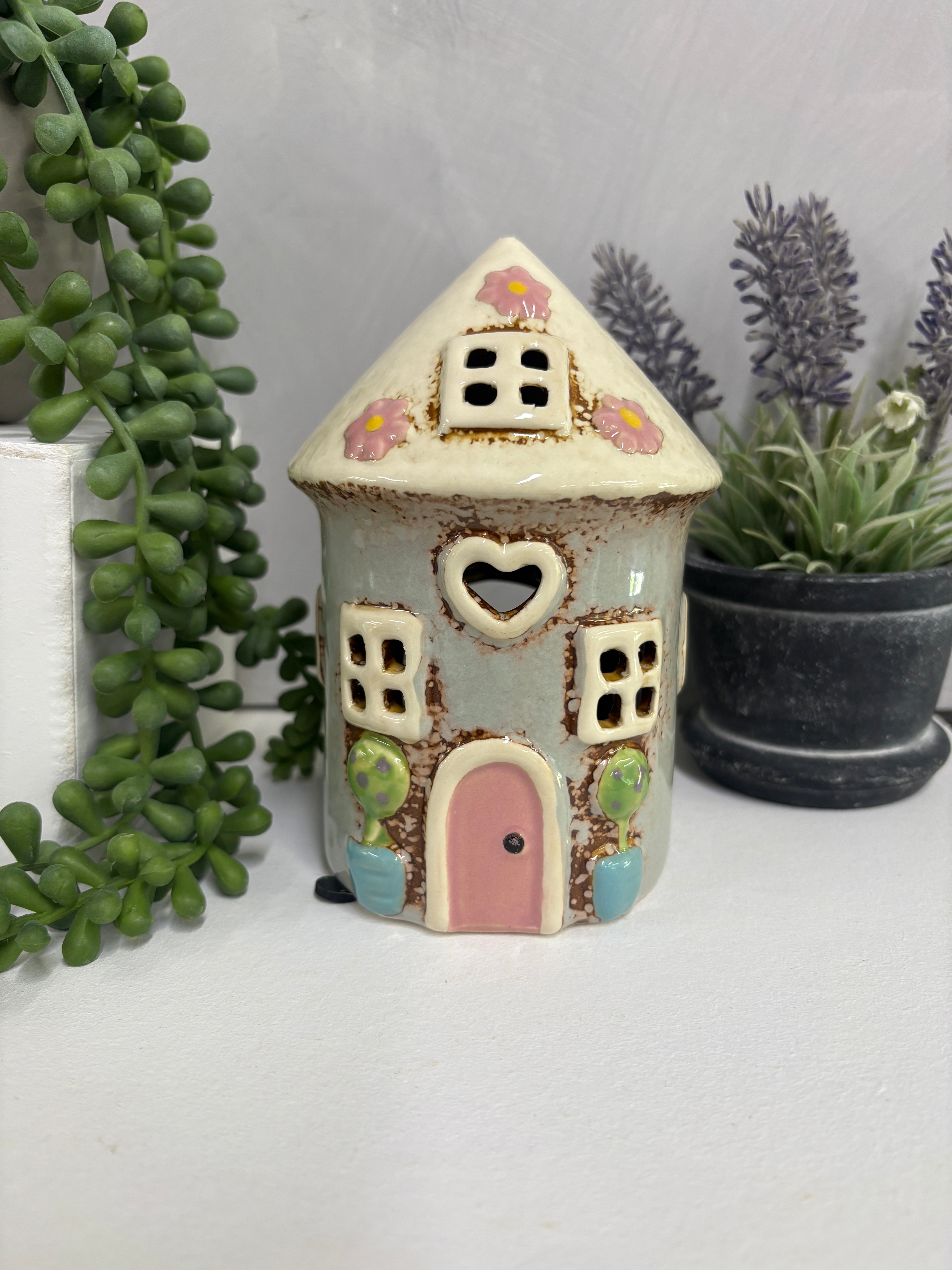 Village Pottery Round Garden House Tealight
