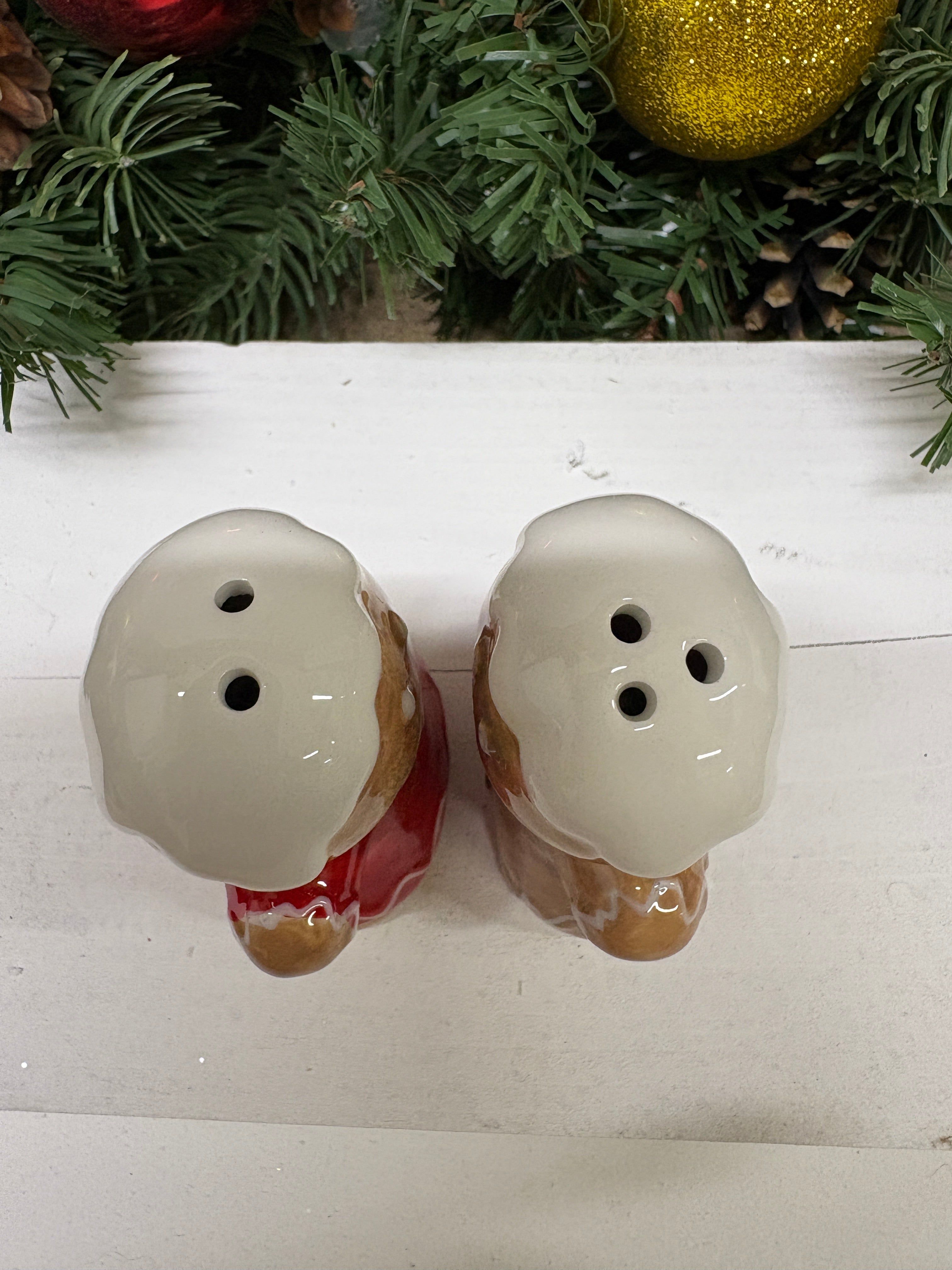 Gingerbread Salt & Pepper Pots