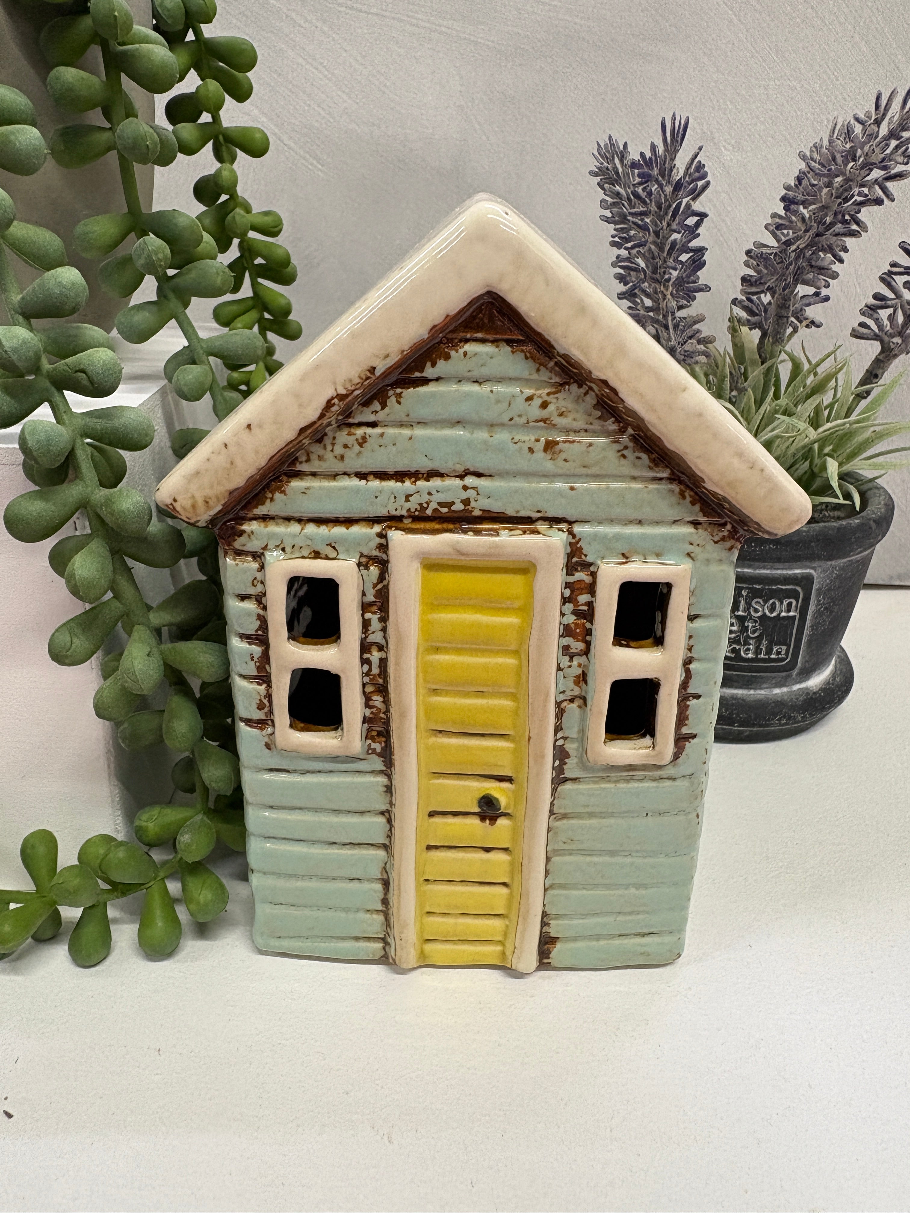 Village Pottery Beach Hut