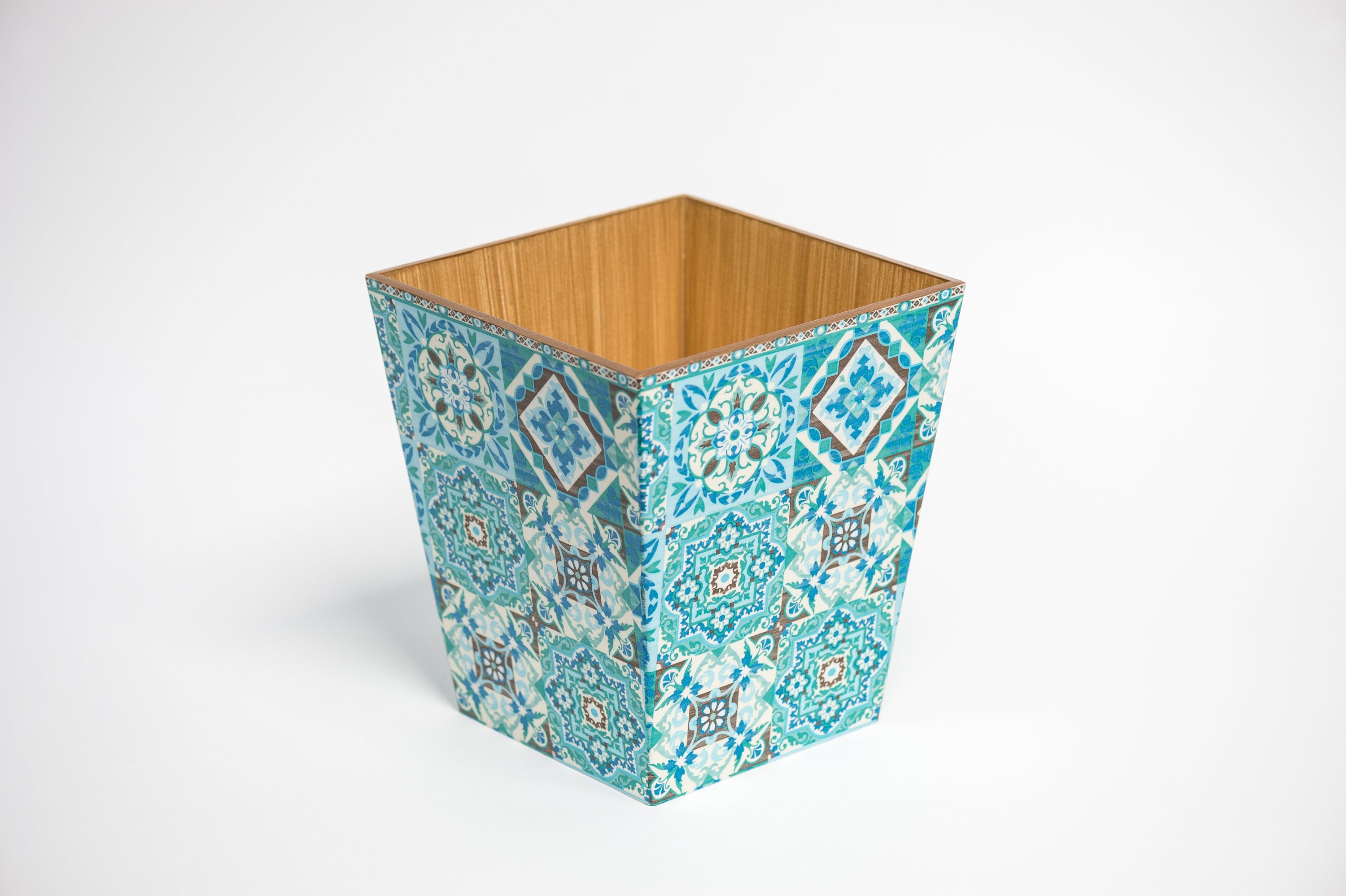 Blue Tiles Waste Paper Bin & Tissue Box Cover Set